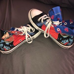 Converse Superman sneakers size 3 great condition